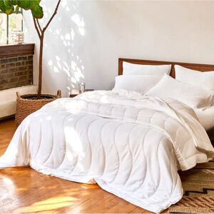 Buffy Breeze Comforter Queen